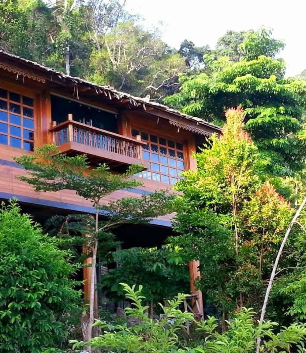 TENTH EMPEROR VILLA (1)